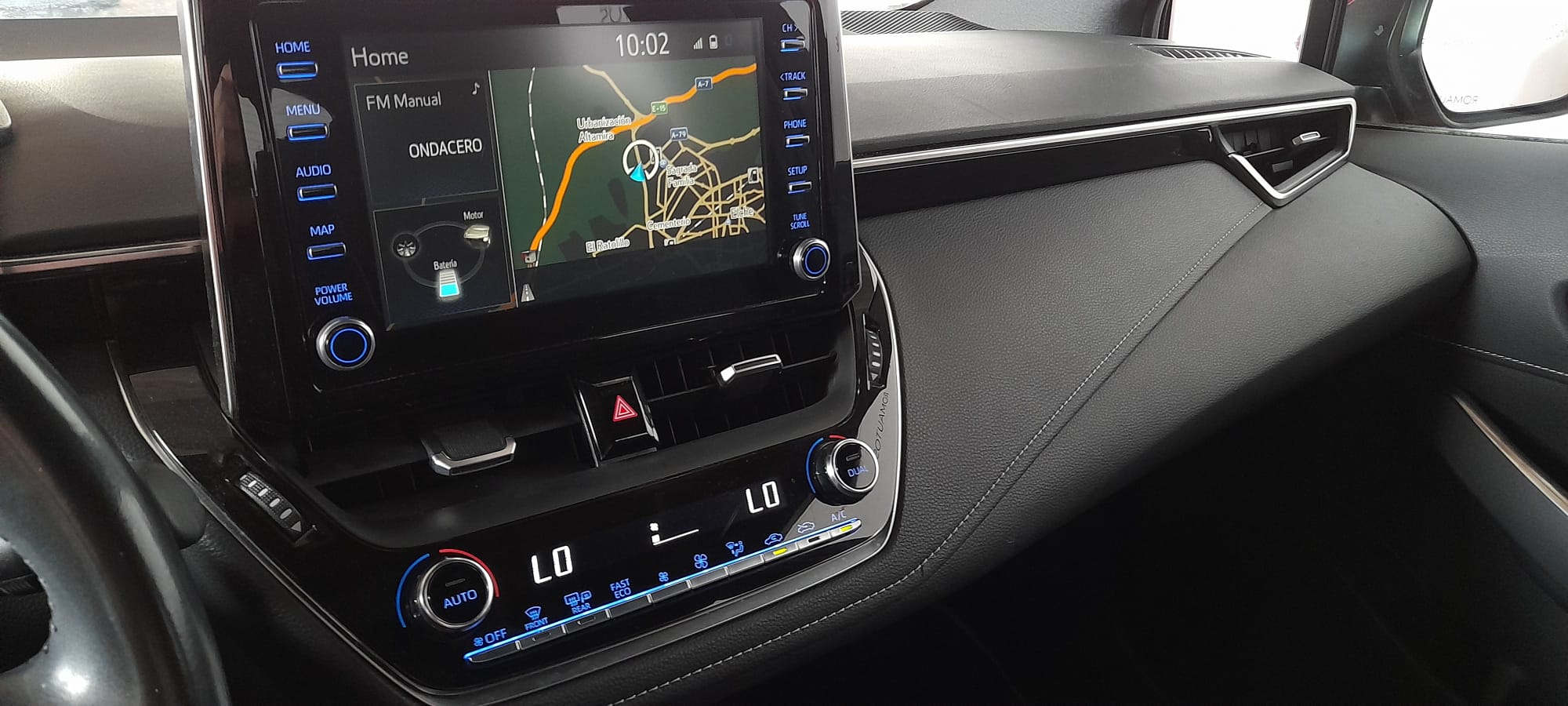 TOYOTA Corolla 1.8 125H ACTIVE TECH ECVT