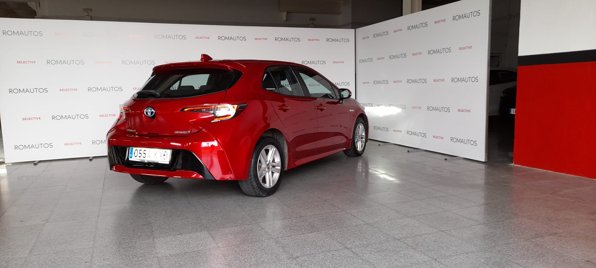 TOYOTA Corolla 1.8 125H ACTIVE TECH ECVT